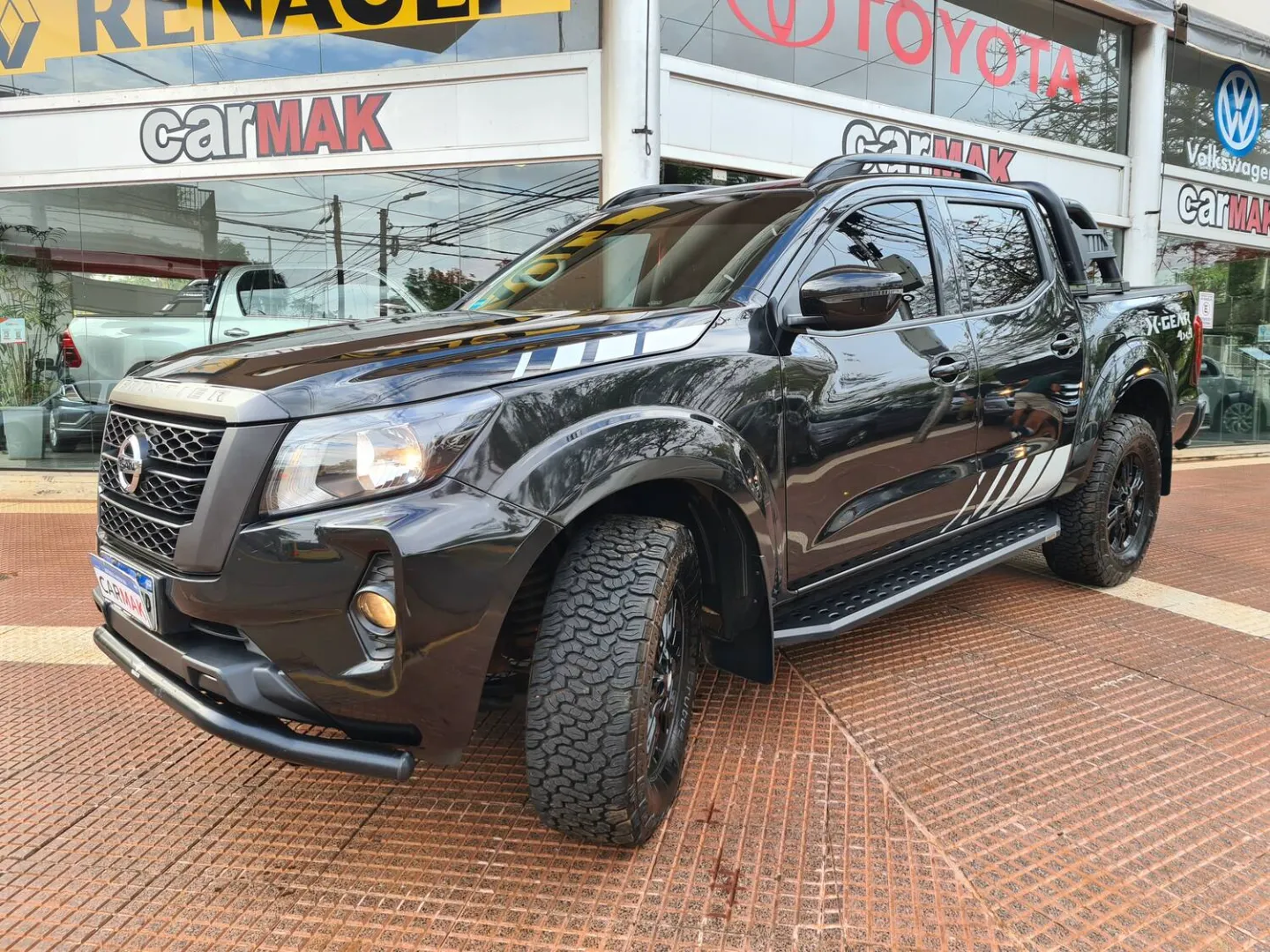 NISSAN FRONTIER PICK - UP - Vista principal
