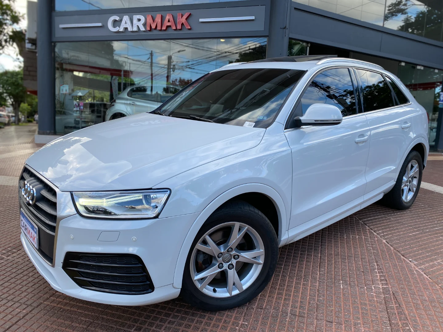 AUDI Q 3 - Vista principal