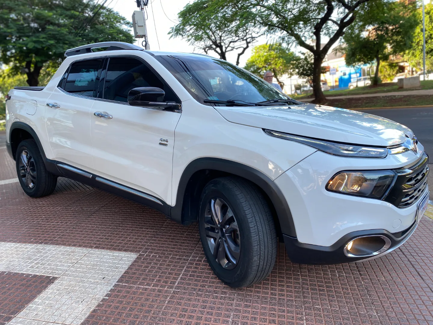 FIAT TORO PICK UP - Vista principal