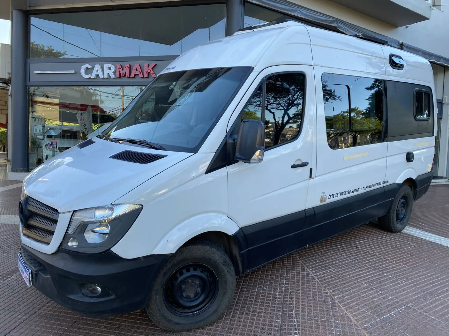 MERCEDES BENZ 415 CDI Motorhome - Vista principal