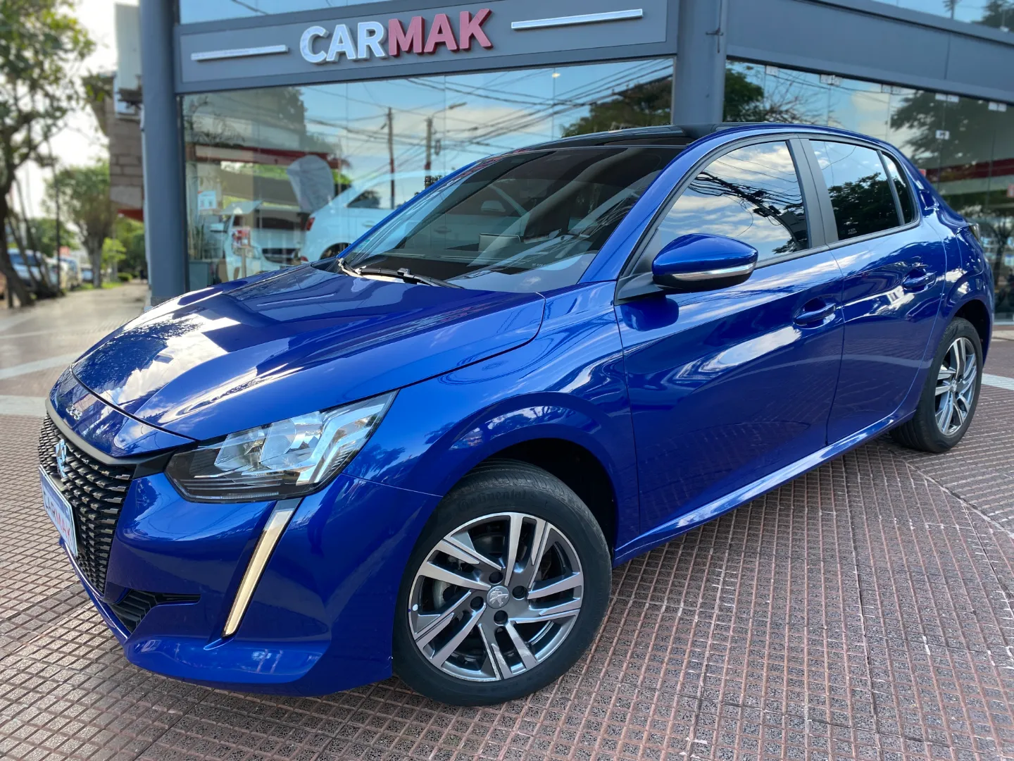 PEUGEOT 208 - Vista principal