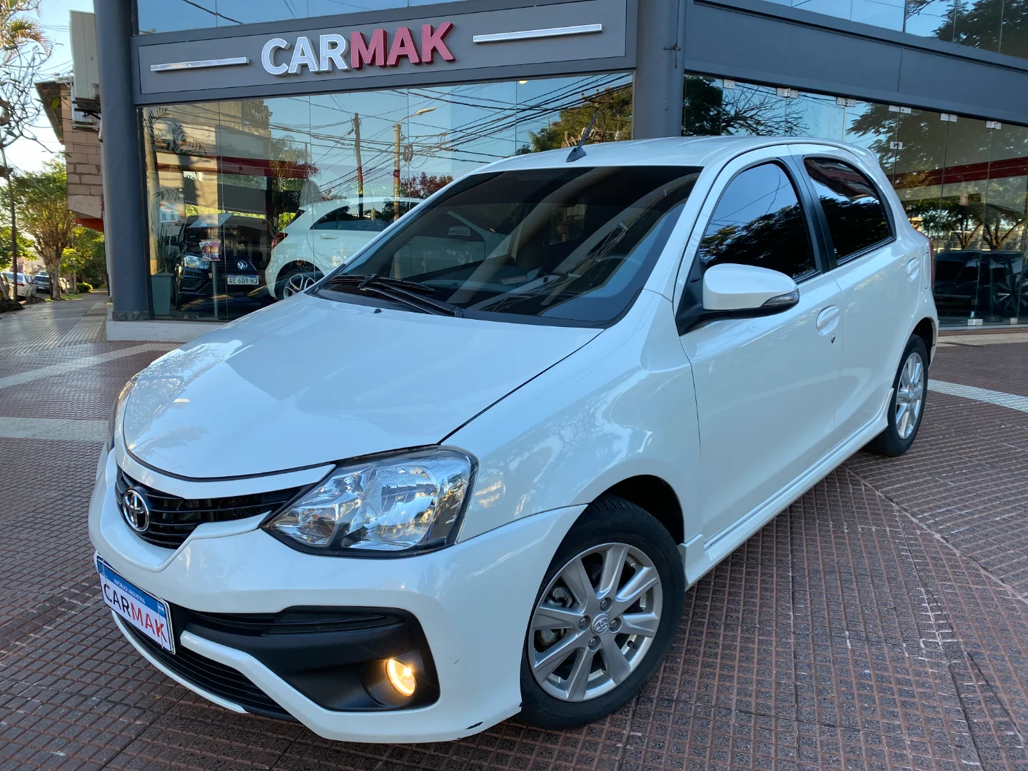 TOYOTA ETIOS - Vista principal